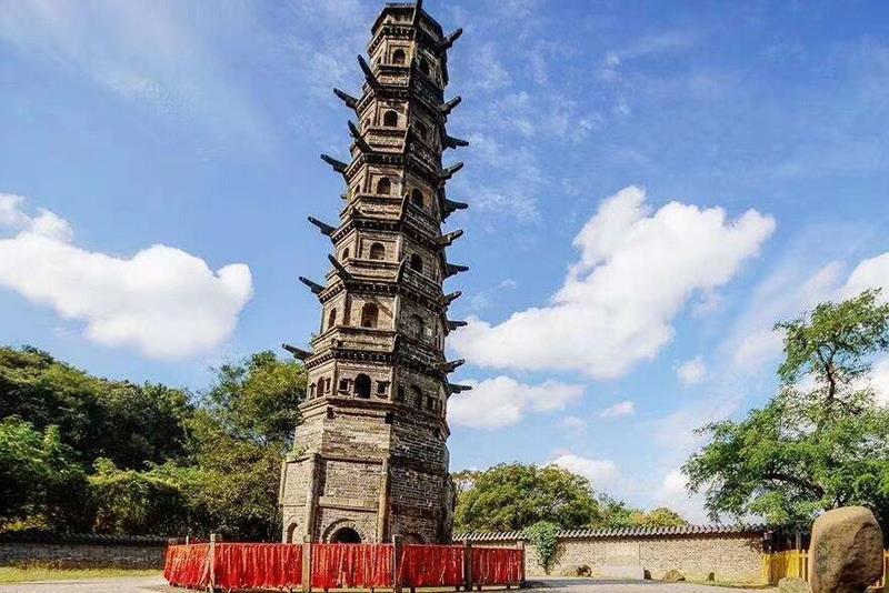 方山定林寺斜塔